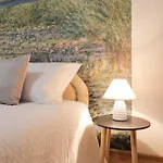 Emina Apartamento *