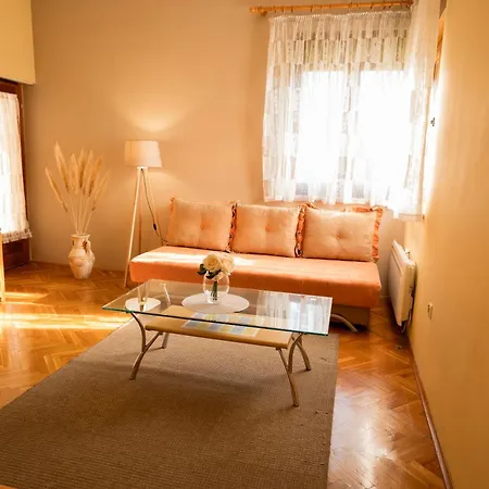 Appartement Emina *