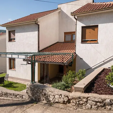 Appartement Emina *